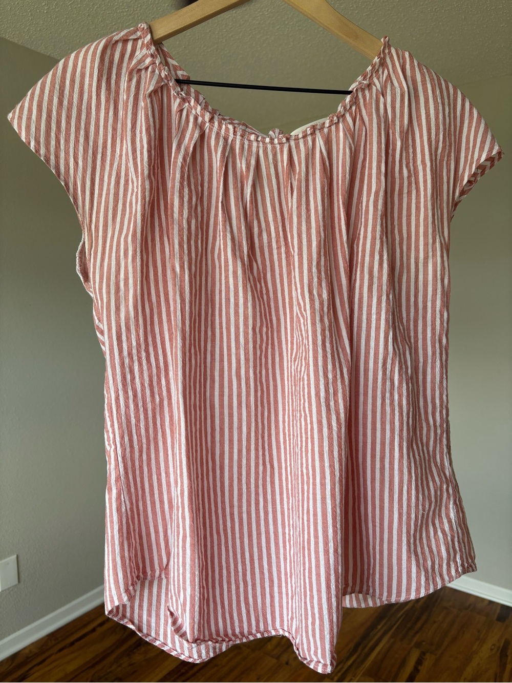 Lauren Conrad Striped Linen Top Women’s - Picture 9 of 9